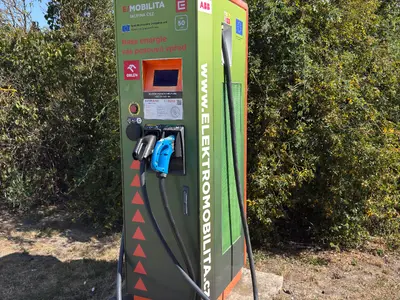 Fotka stanice D8 - 44 km (směr Praha), Siřejovice od Admin