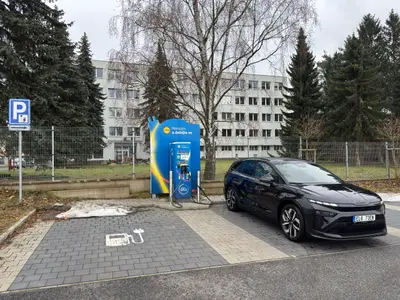 Fotka stanice Děčínská 3422, Česká Lípa od Anonym