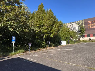 Fotka stanice Topolová 629, Milovice od Admin